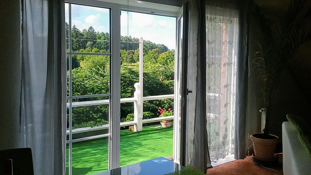 Zimmer Und Apartment Rosi Krakow am See Bagian luar foto